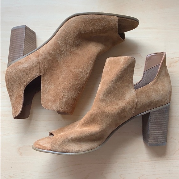 Steve Madden Booties - Picture 2 of 3